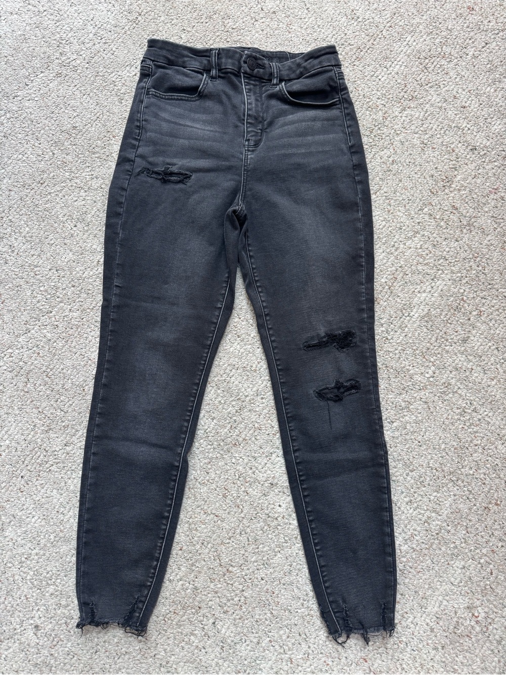 American Eagle High-Rise Black Distressed Women's Jeans